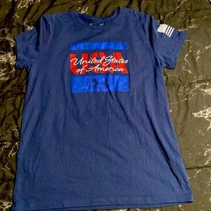 Under Armour Loose fitting patriotic shirt Sz L